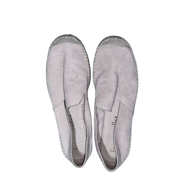 GREAT CONDITION Bettye Muller Women's Bond Pump Flats SIZE 37 or US 7 retails $1 - Picture 1 of 13